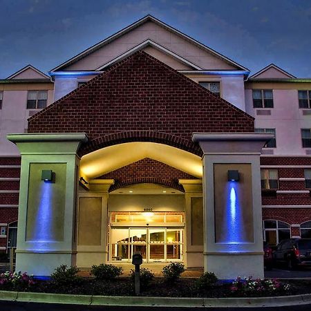 Holiday Inn Express La Plata By Ihg Екстериор снимка